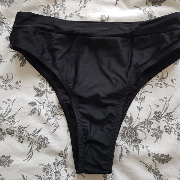 SHEIN high-waisted swimsuit - Picture 6 of 7